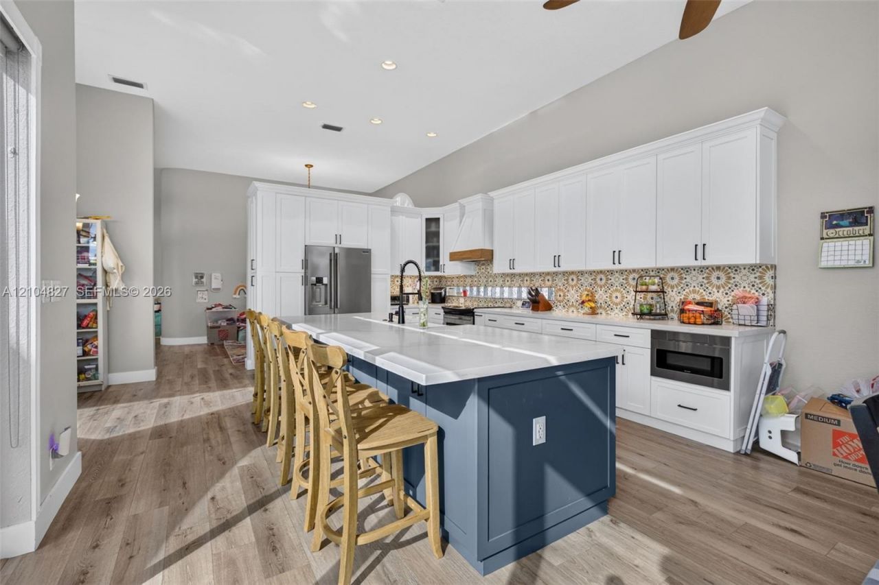 17558 SW 13th St, Pembroke Pines, FL 33029 Photo