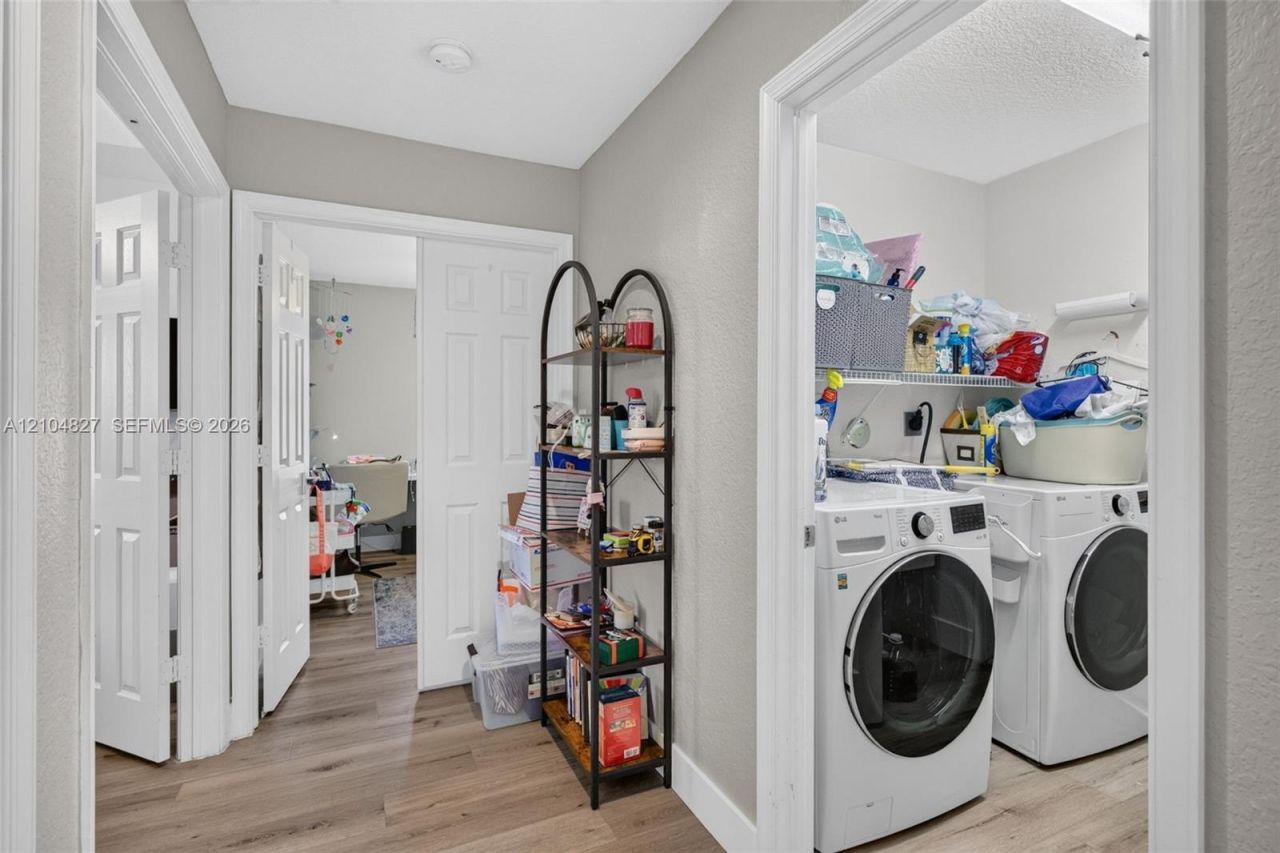 17558 SW 13th St, Pembroke Pines, FL 33029 Photo