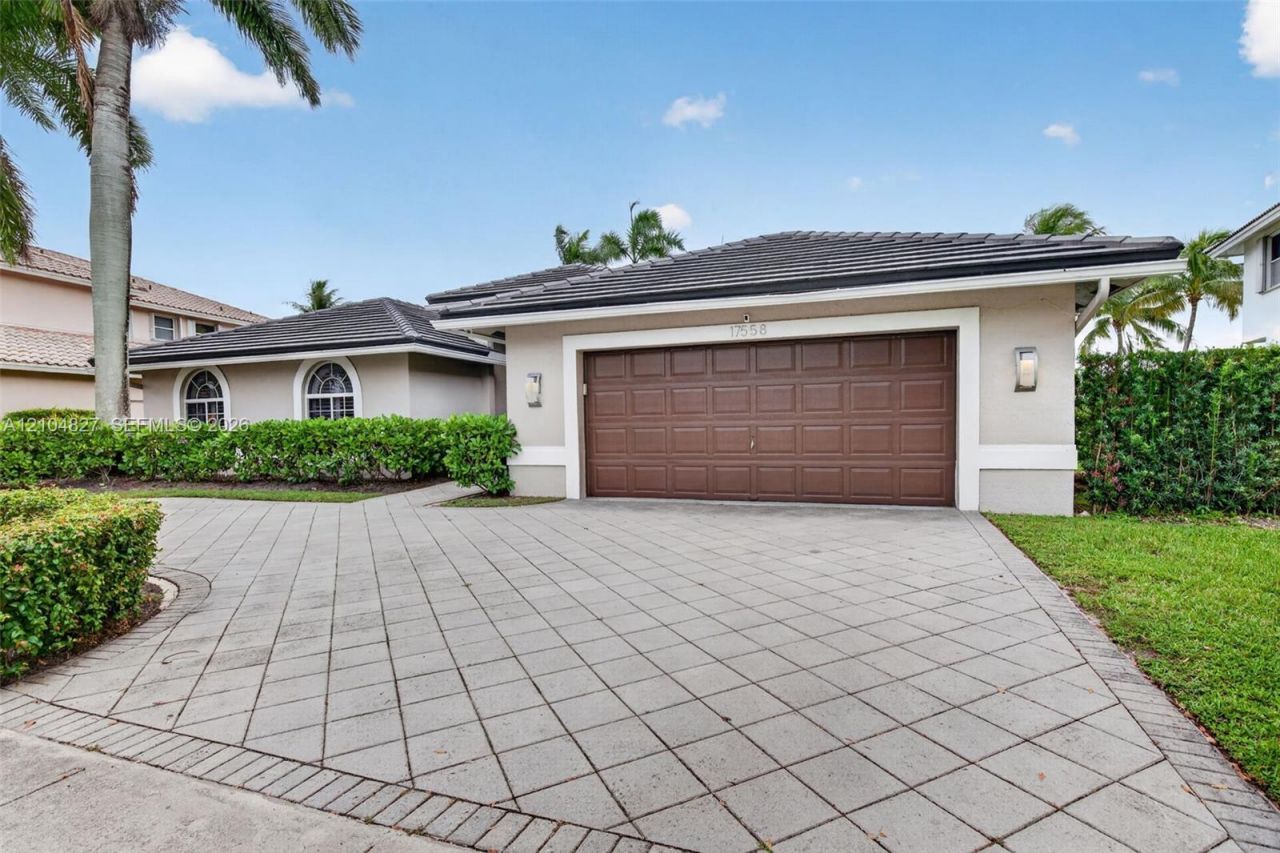 17558 SW 13th St, Pembroke Pines, FL 33029 Photo