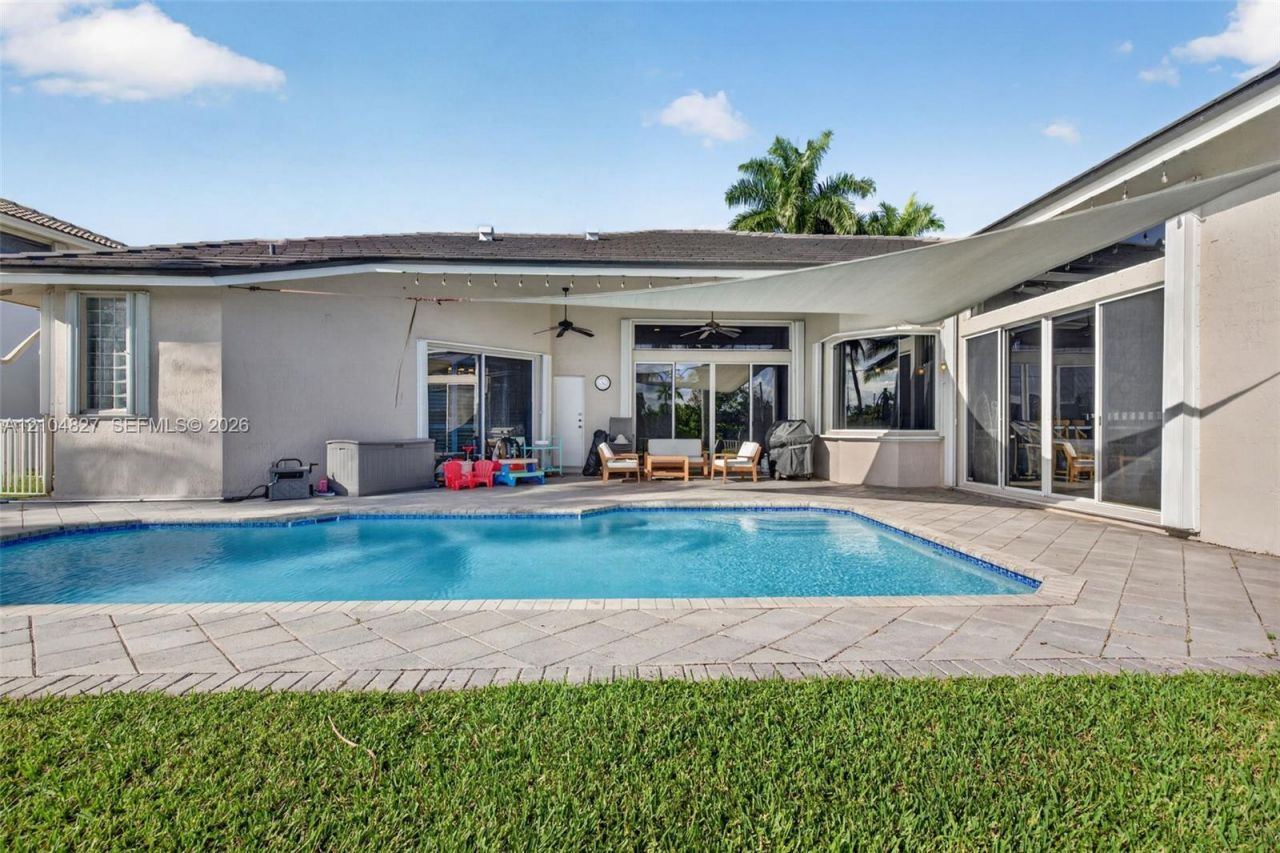17558 SW 13th St, Pembroke Pines, FL 33029 Photo
