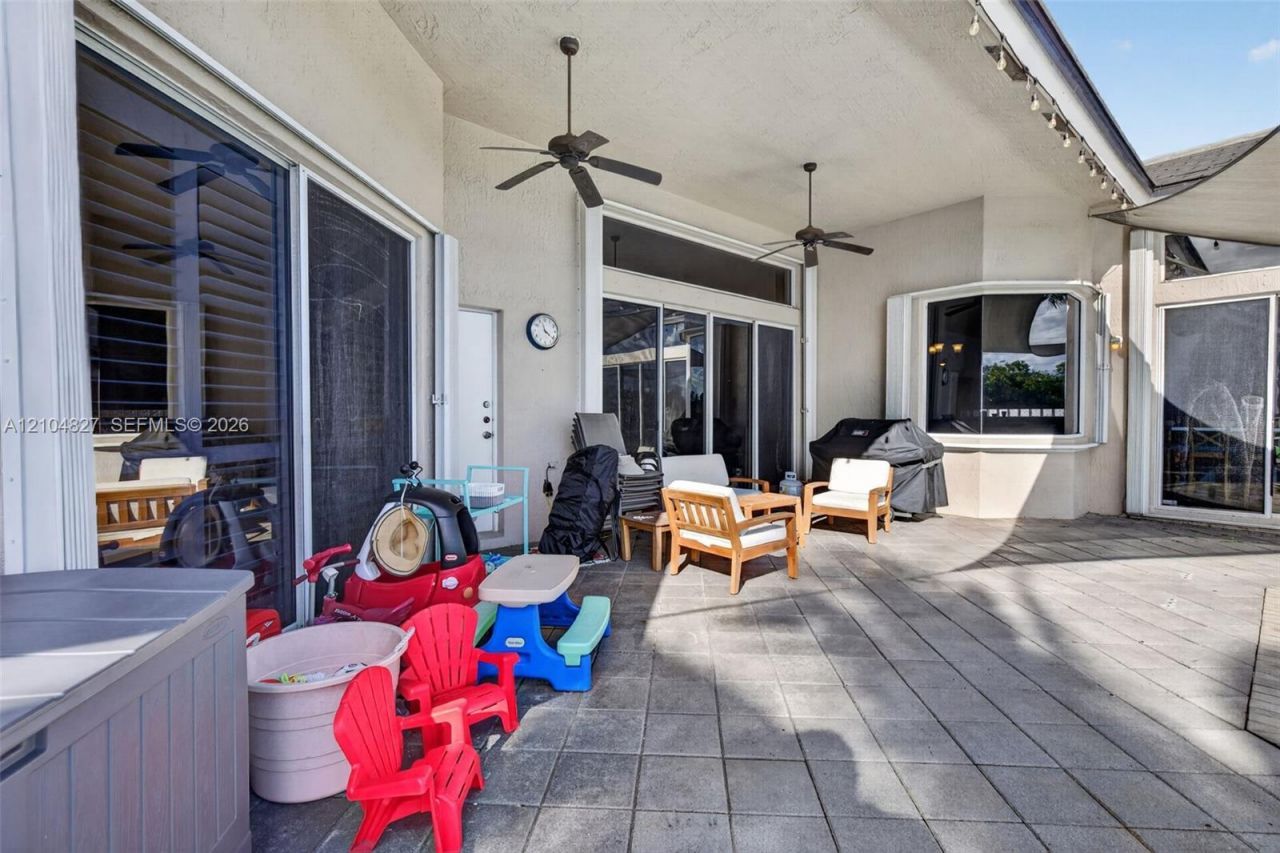 17558 SW 13th St, Pembroke Pines, FL 33029 Photo