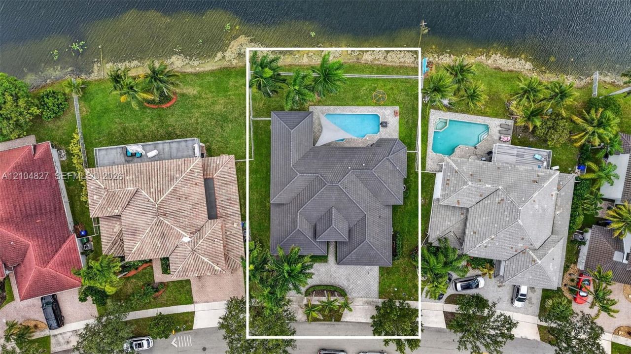 17558 SW 13th St, Pembroke Pines, FL 33029 Photo