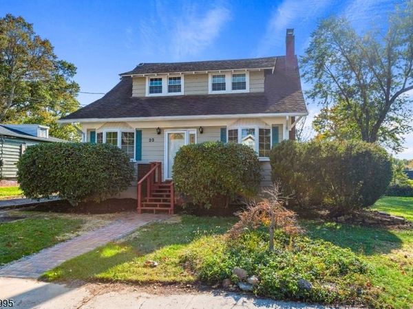 33 Bassett Ave, Mine Hill, NJ 07803