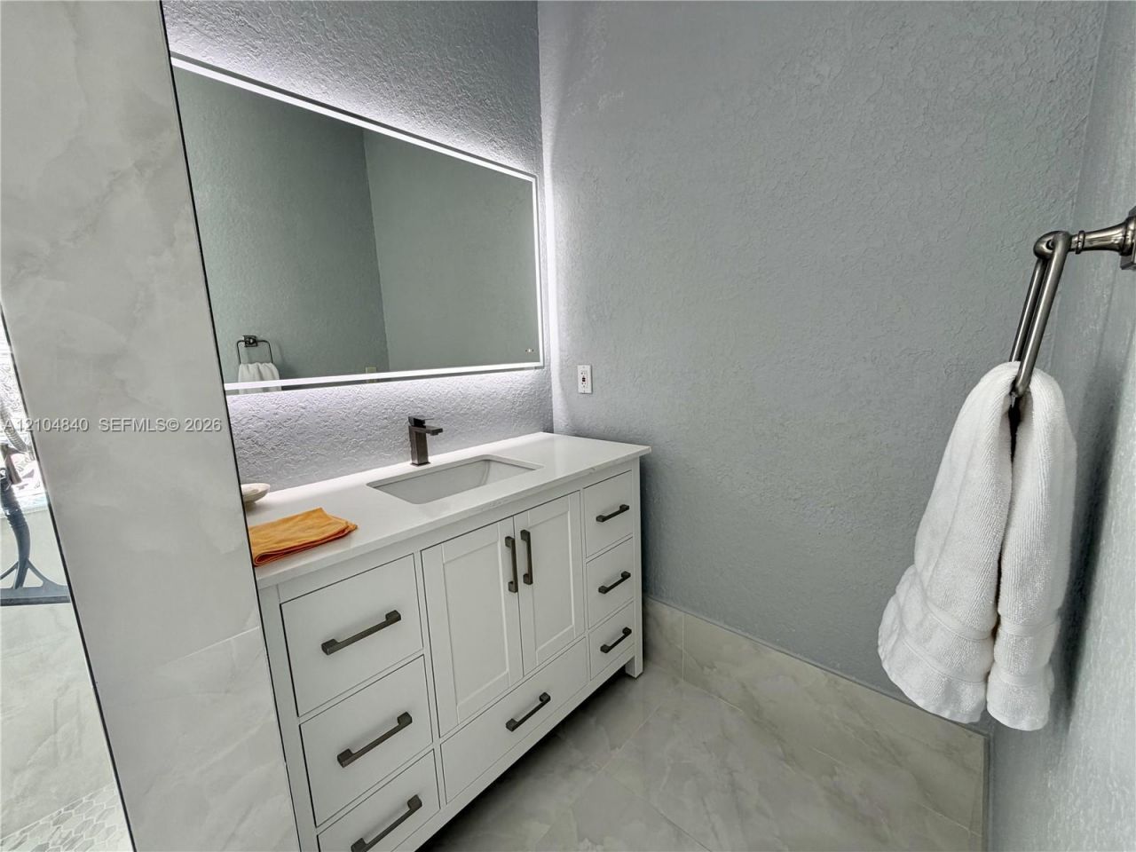 9011 NW 162nd Ter, Unit 9011, Miami Lakes, FL 33018 Photo