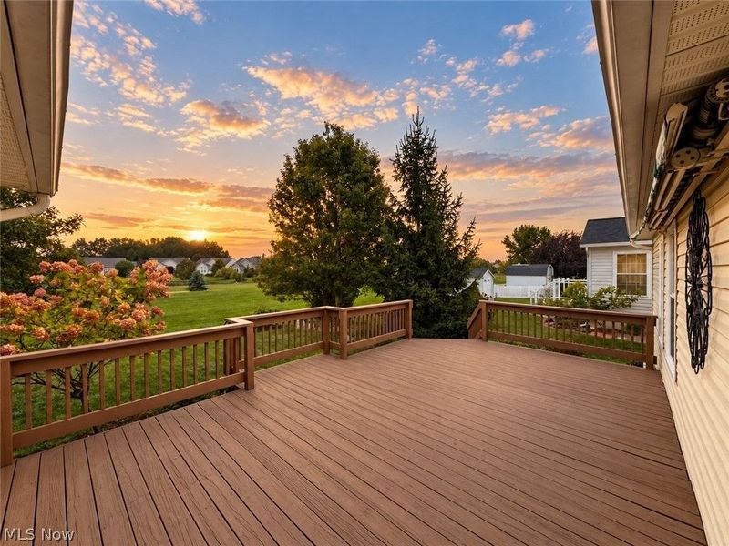 5865 W Breezeway Drive, North Ridgeville, OH 44039 Photo 12