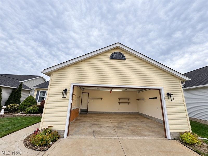 5865 W Breezeway Drive, North Ridgeville, OH 44039 Photo 14