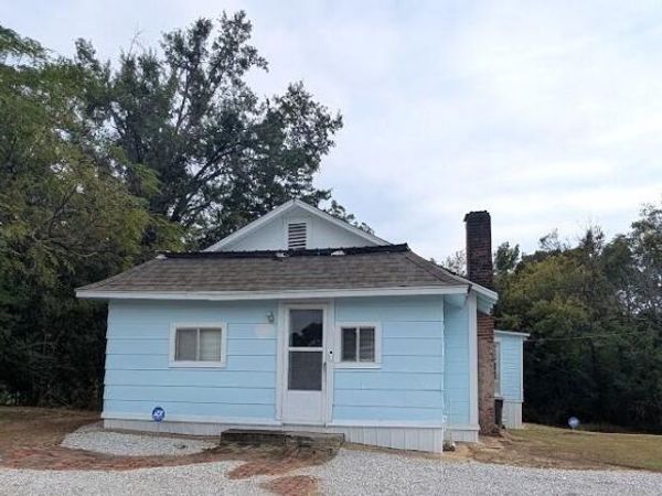 223 School Ln., Baldwyn, MS 38824