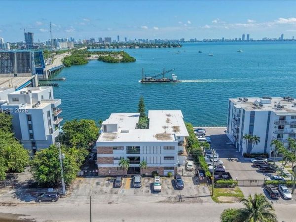 7845 NE Bayshore Ct, Unit 6, Miami, FL 33138