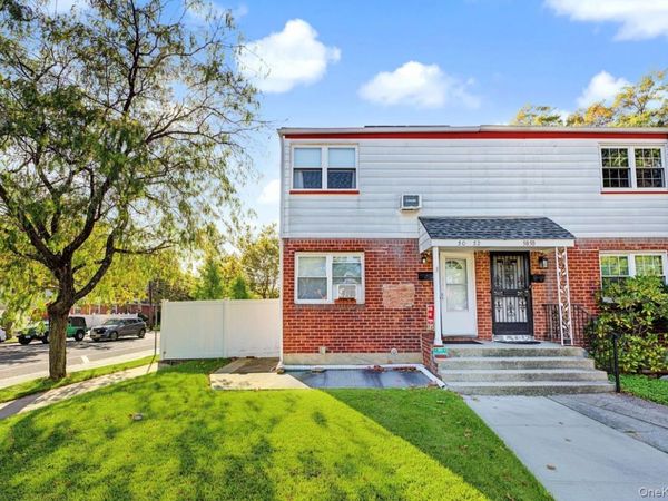 50-52 Francis Lewis Boulevard , Bayside, NY 11364