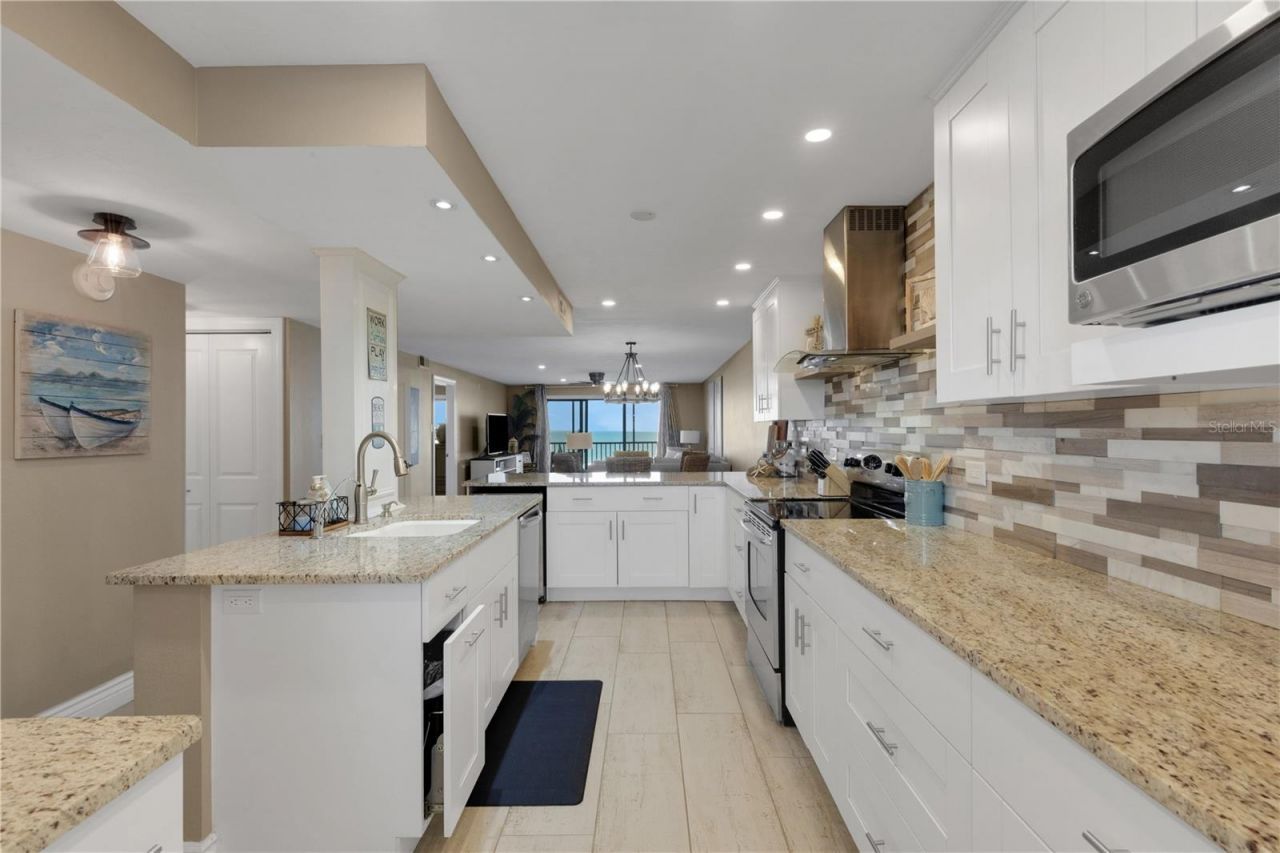 420 Beach Road, Unit 507, Sarasota, FL 34242 Photo