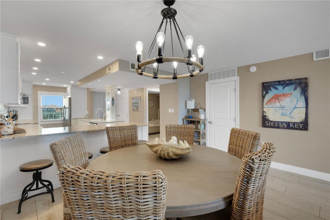 420 Beach Road, Unit 507, Sarasota, FL 34242 Photo