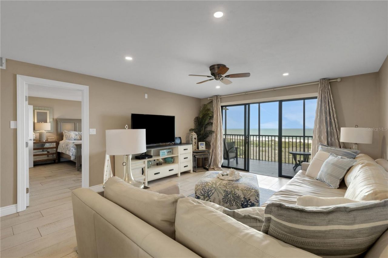 420 Beach Road, Unit 507, Sarasota, FL 34242 Photo