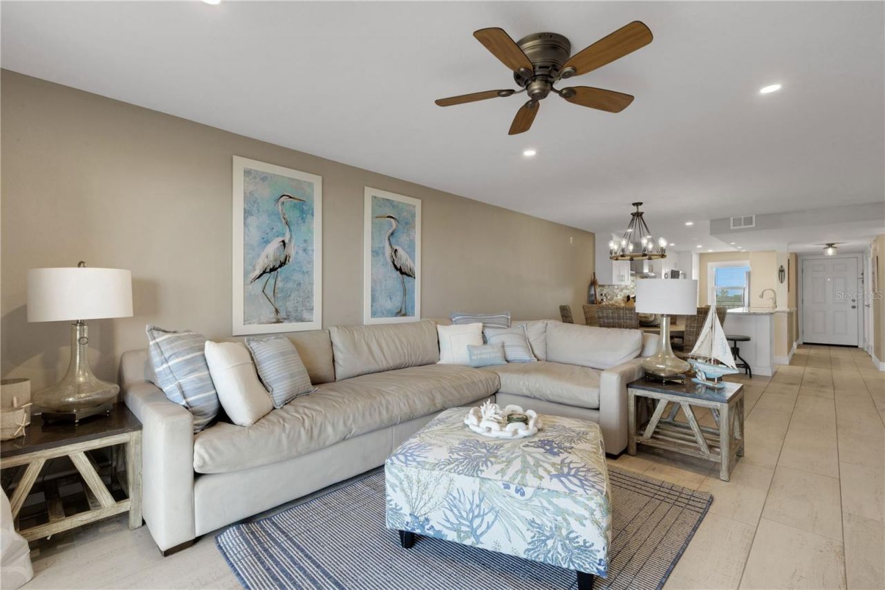 420 Beach Road, Unit 507, Sarasota, FL 34242 Photo