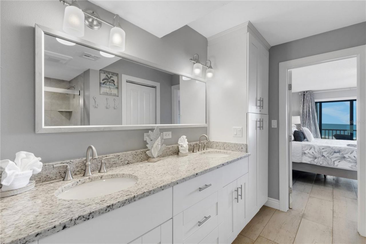 420 Beach Road, Unit 507, Sarasota, FL 34242 Photo
