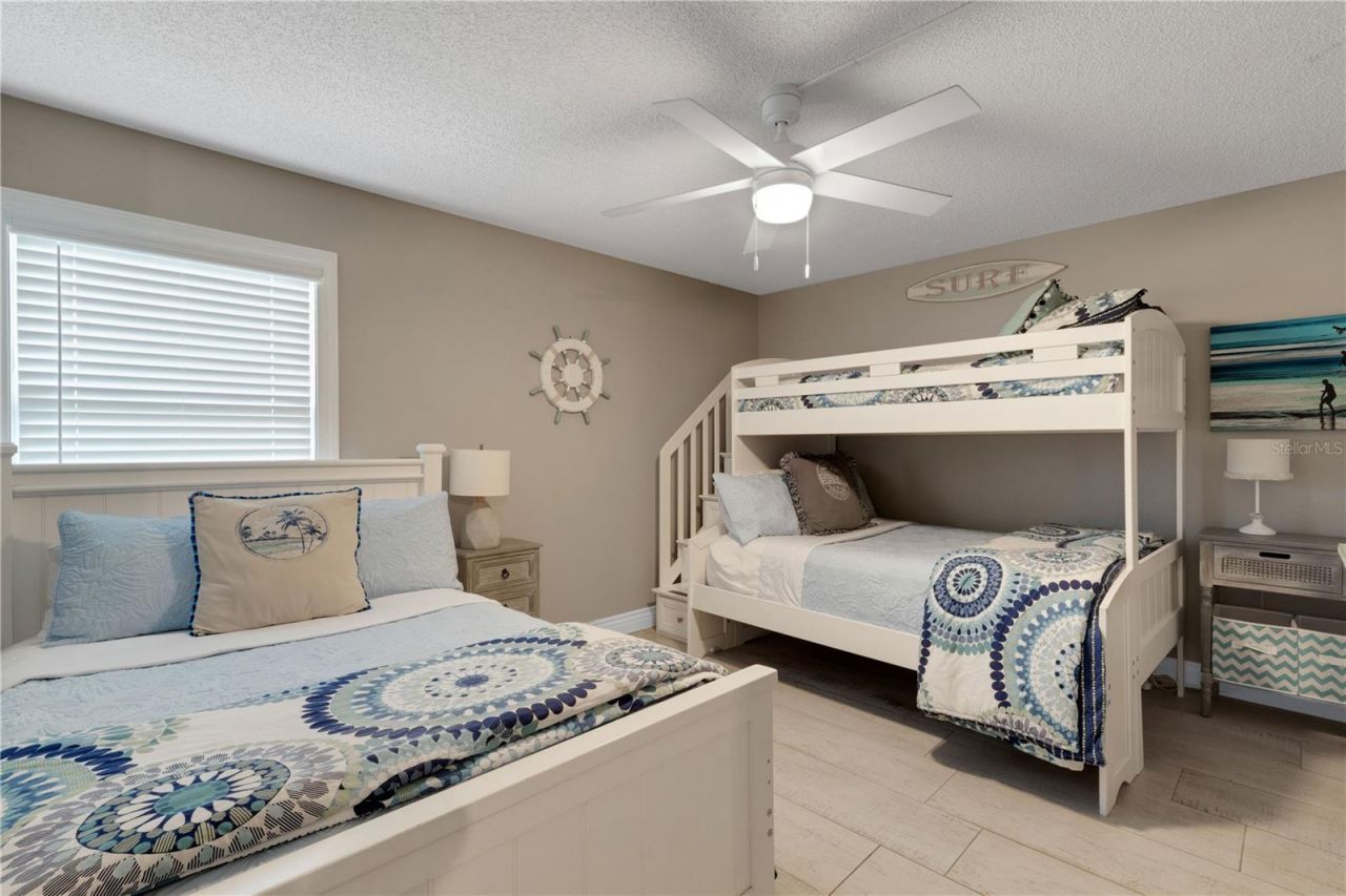 420 Beach Road, Unit 507, Sarasota, FL 34242 Photo