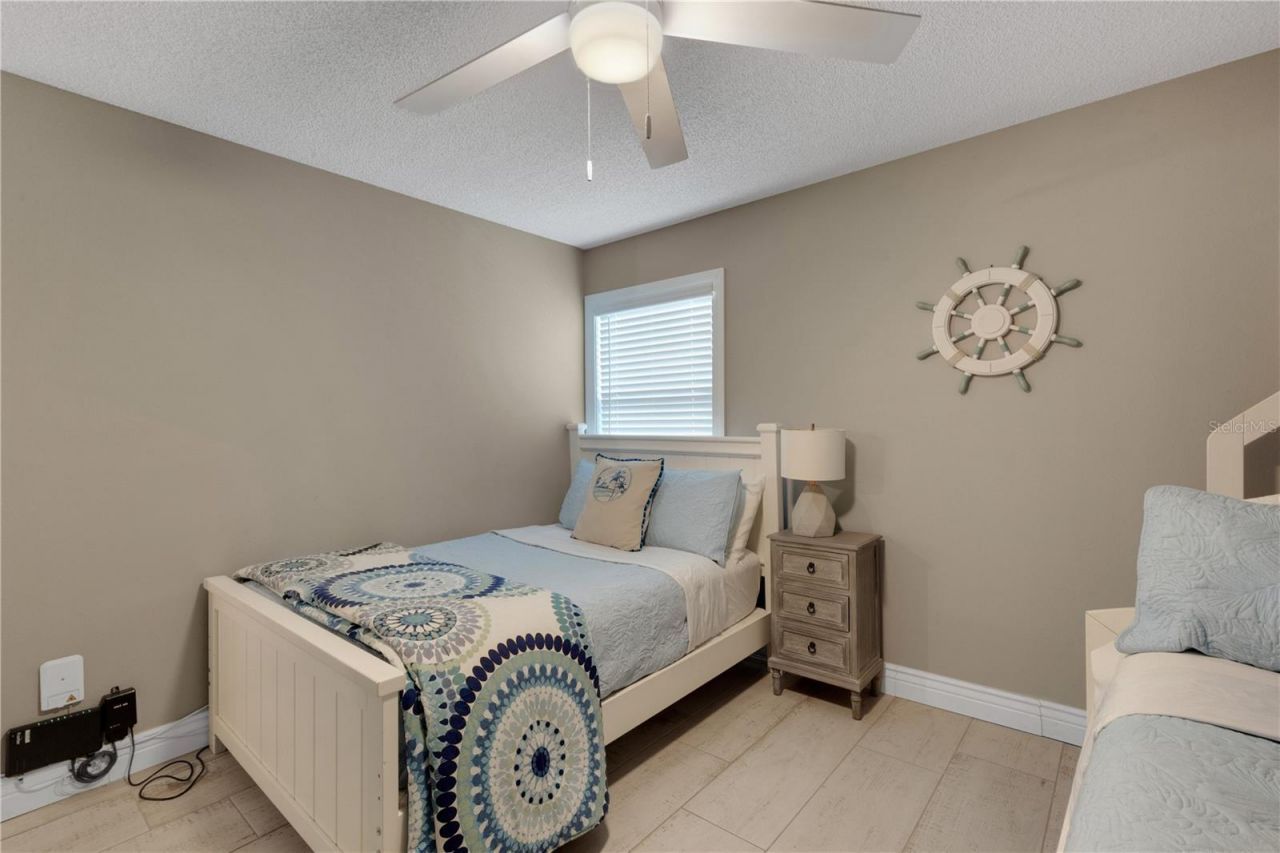 420 Beach Road, Unit 507, Sarasota, FL 34242 Photo