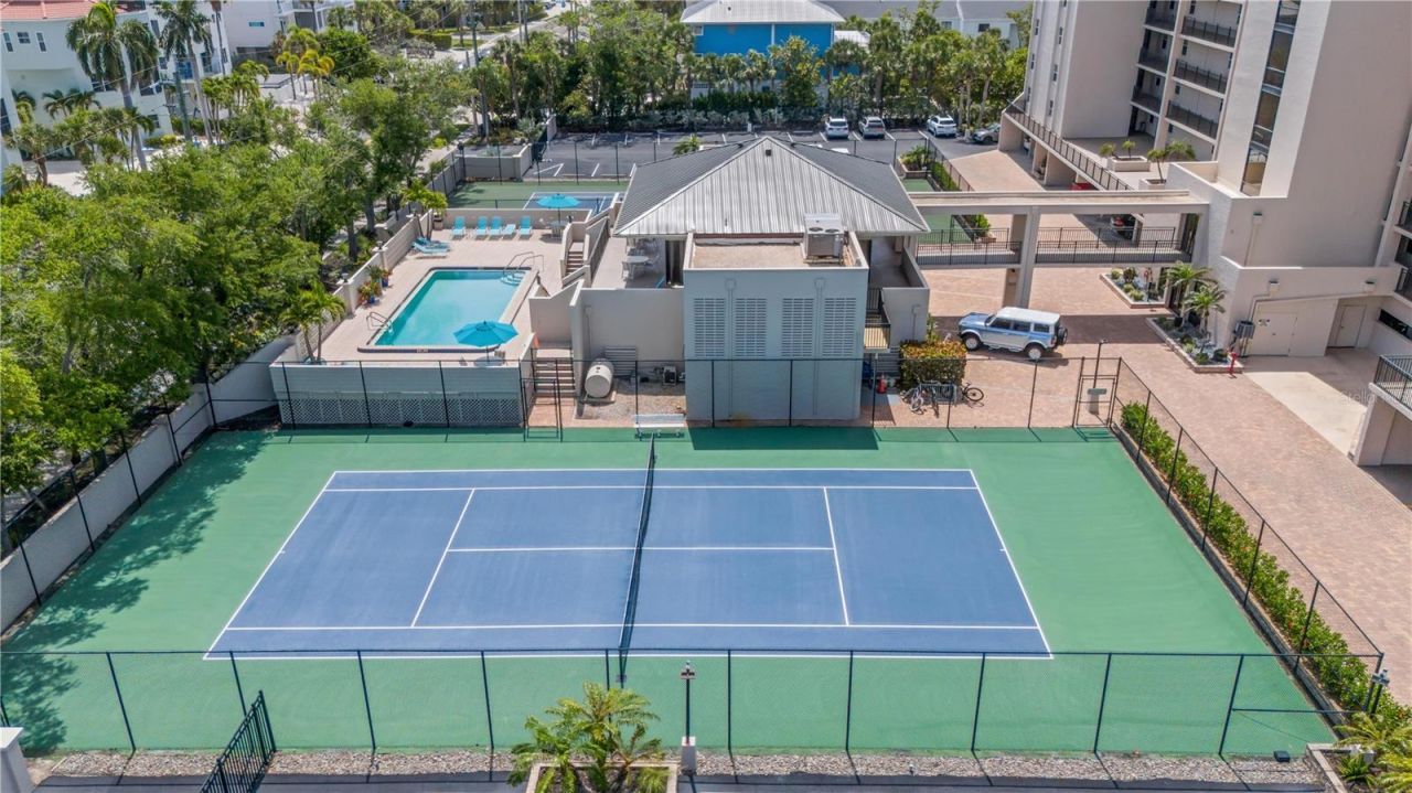 420 Beach Road, Unit 507, Sarasota, FL 34242 Photo