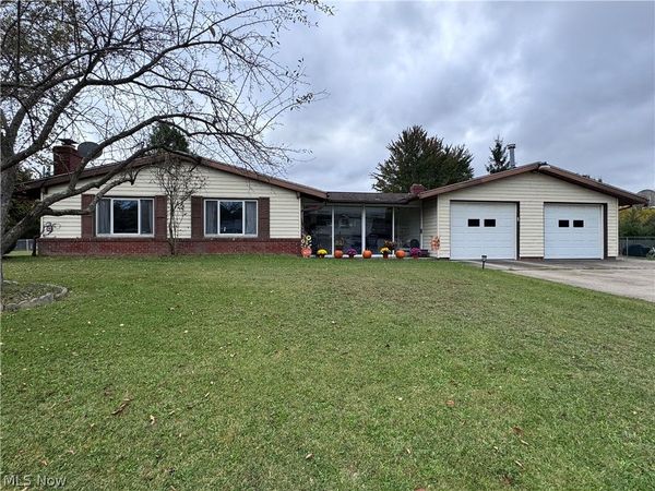 9495 Seymour Drive , Streetsboro, OH 44241