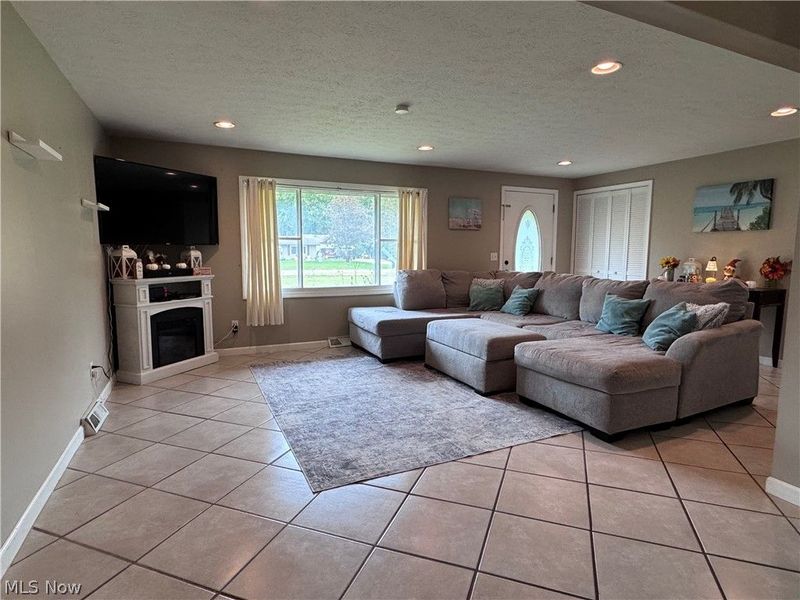 9495 Seymour Drive, Streetsboro, OH 44241 Photo 7