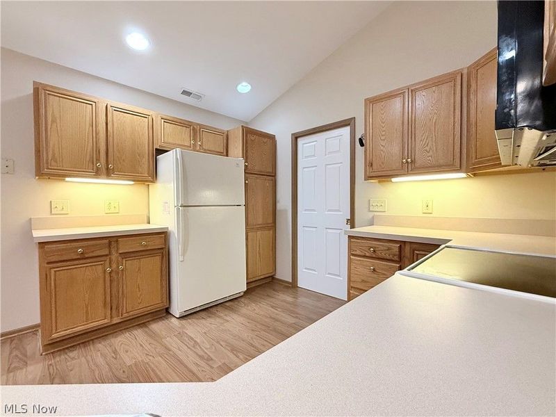 1460 Laurenbrook Lane NE, Massillon, OH 44646 Photo 7