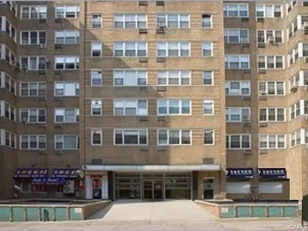 50 Bayard Street , Unit 8W, New York (Manhattan), NY 10013