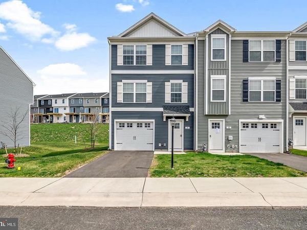92 PENSTOCK LANE, GETTYSBURG, PA 17325