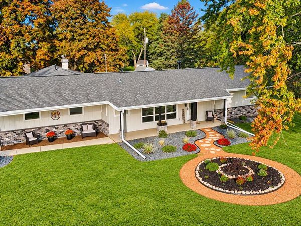 W226N8041 Longview Dr, Lisbon, WI 53089
