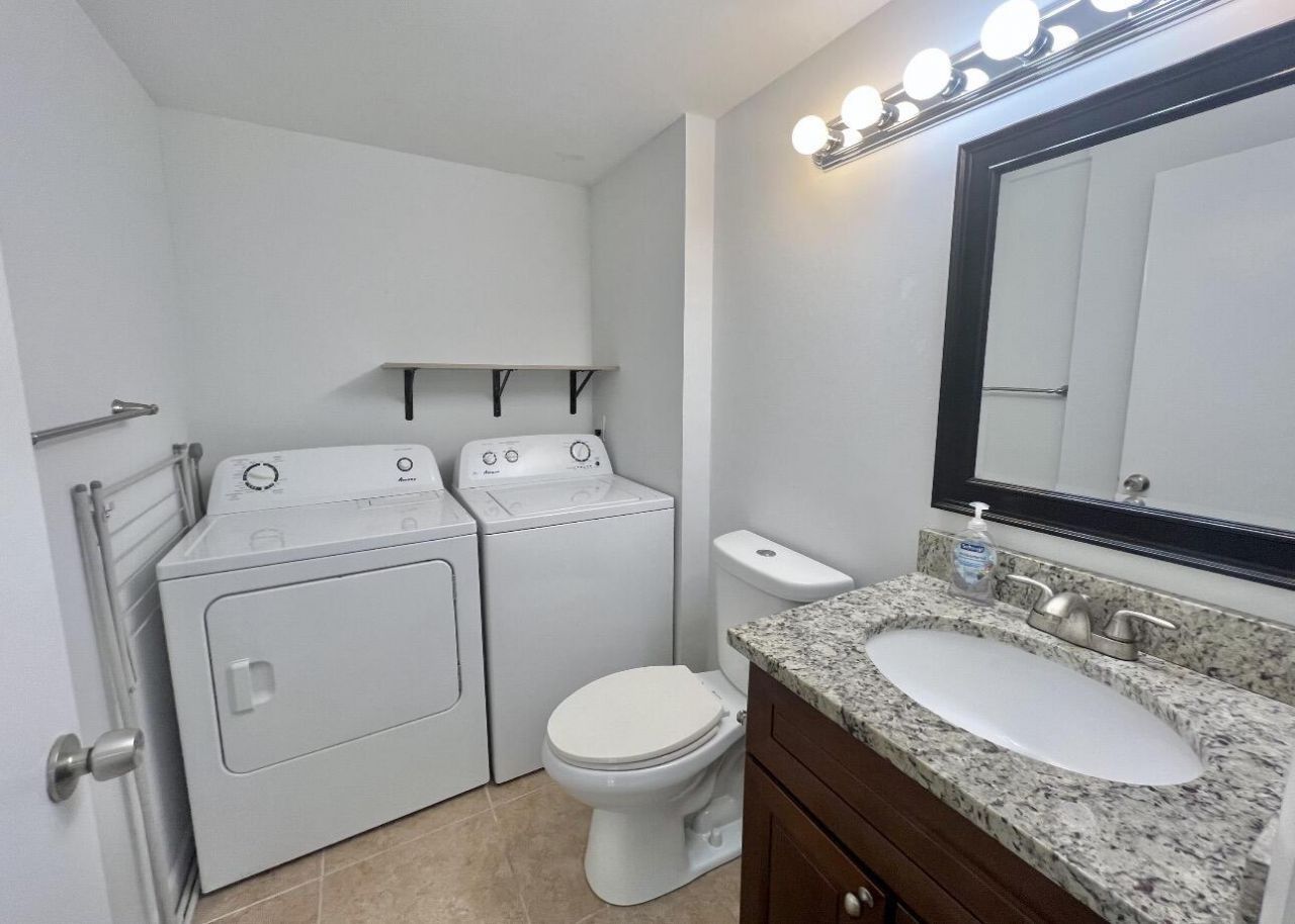 8017 80th Way, West Palm Beach, FL 33407 Photo