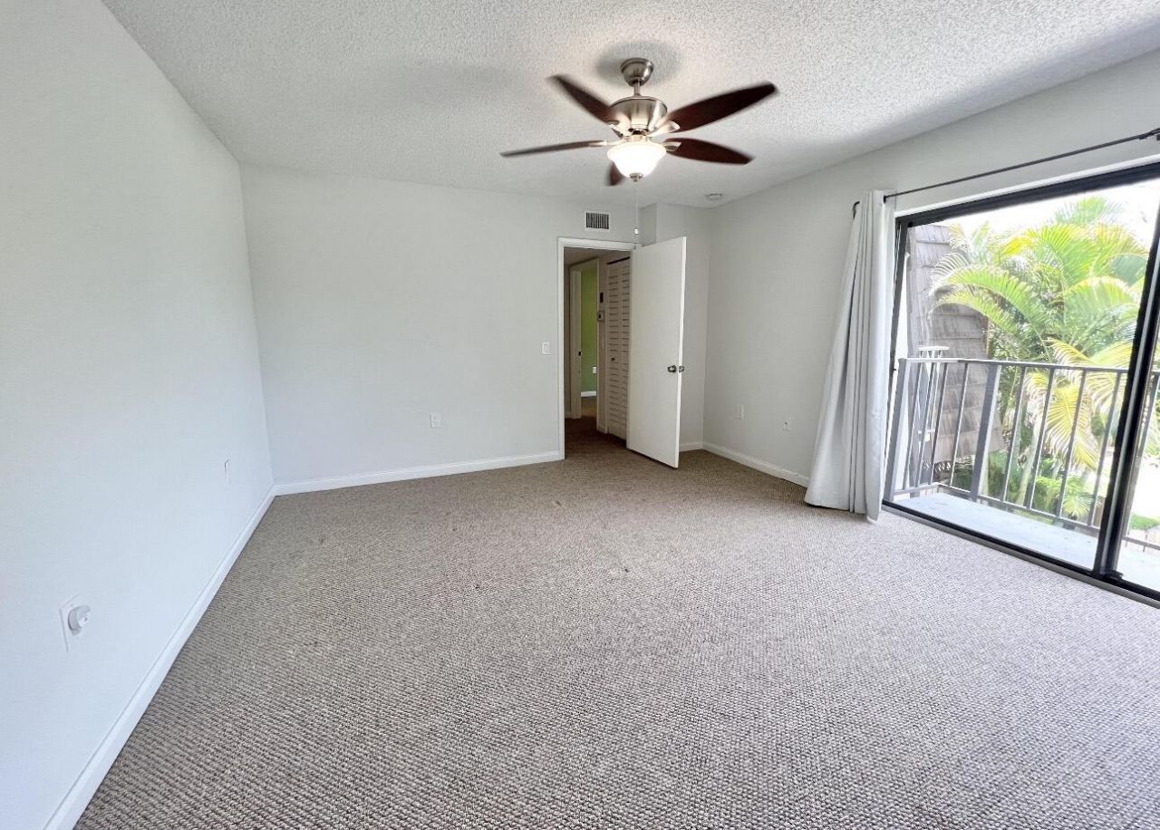 8017 80th Way, West Palm Beach, FL 33407 Photo