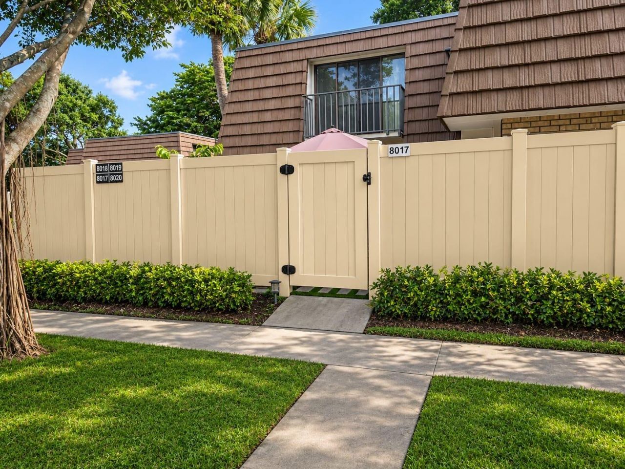 8017 80th Way, West Palm Beach, FL 33407 Photo