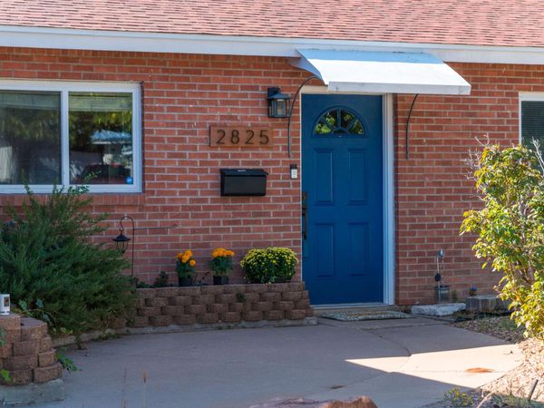 2825 Texas Street NE, Albuquerque, NM 87110