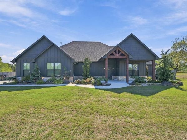 42829 Garretts Lake Road, Shawnee, OK 74804