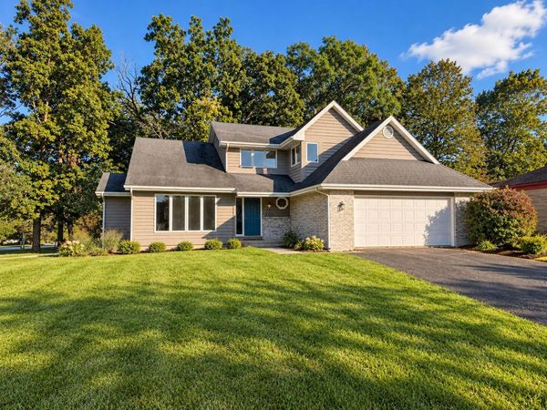 1384 Brandywine Road , Crown Point, IN 46307