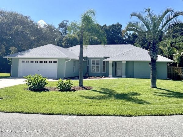 263 Camino Place , Melbourne Beach, FL 32951