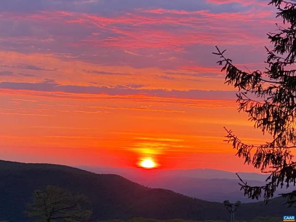 217 TIMBERS CONDOS , Wintergreen Resort, VA 22967