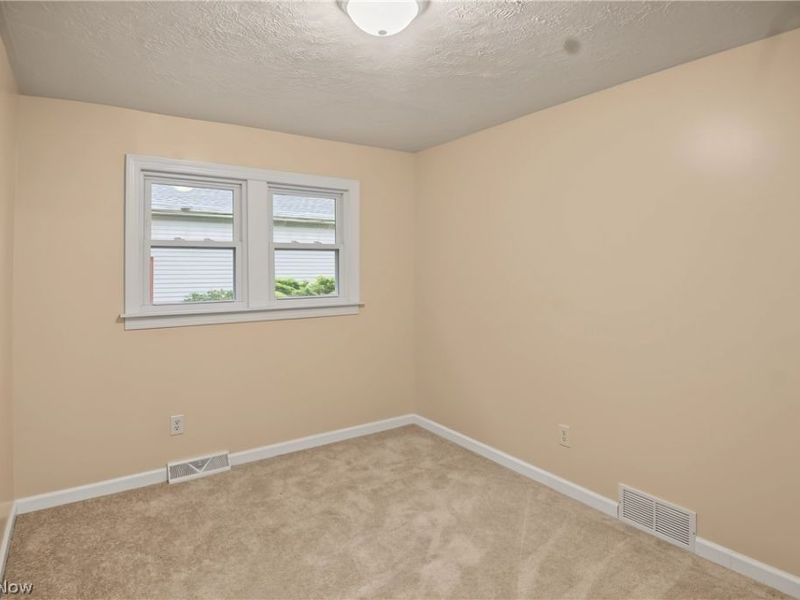 5267 Craig Avenue NW, Champion, OH 44483 Photo 22