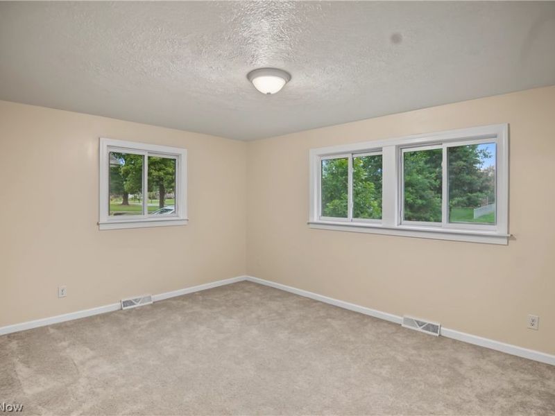 5267 Craig Avenue NW, Champion, OH 44483 Photo 25