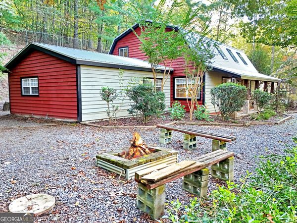 339 Crumby Creek Terrace, Blairsville, GA 30512