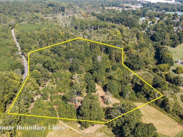 150 S Railroad Street, Adairsville, GA 30103