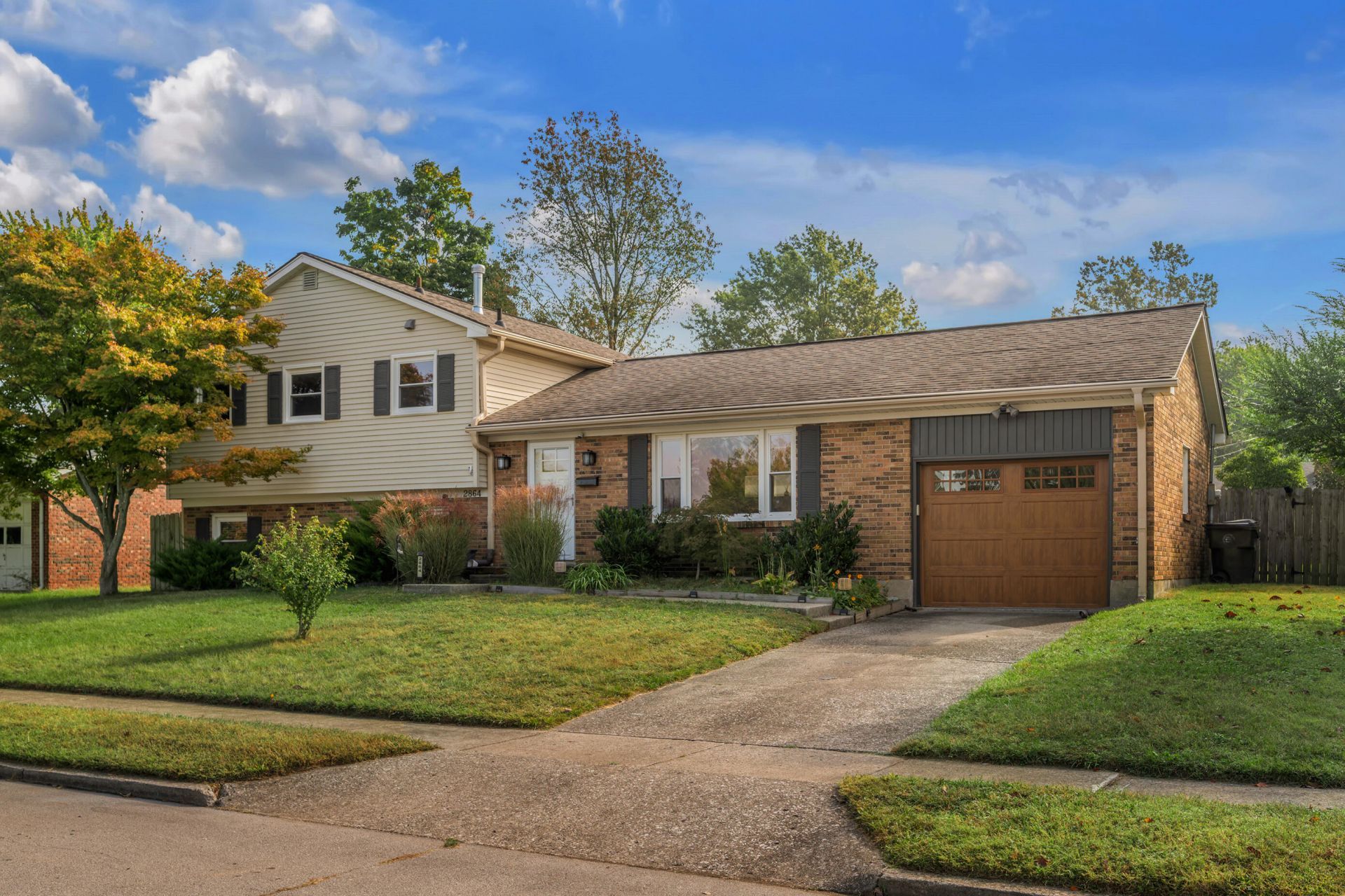 2864 Middlesex Way, Lexington, KY 40503 Main Photo