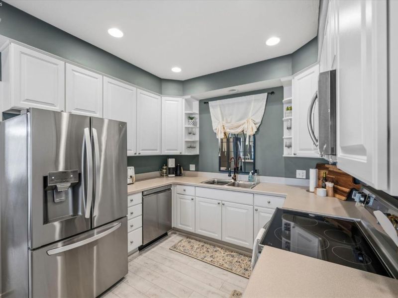 10871 N Bay Point Drive, Unit 1001, Marblehead, OH 43440 Photo 23