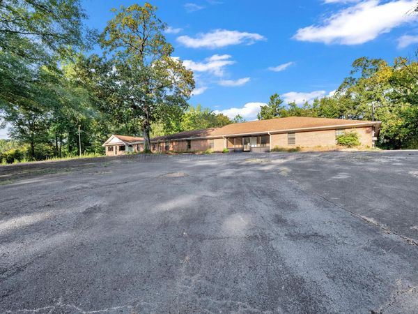 1325 HWY 195, Jasper, AL 35503