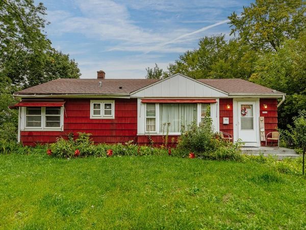 5526 W Thurston AVENUE, Milwaukee, WI 53218