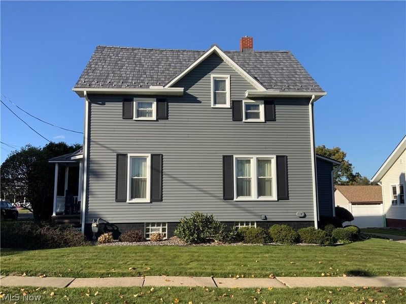 408 Stewart Avenue NE, Carrollton, OH 44615 Photo 3