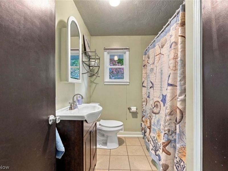 20019 Drake Road, Strongsville, OH 44149 Photo 18