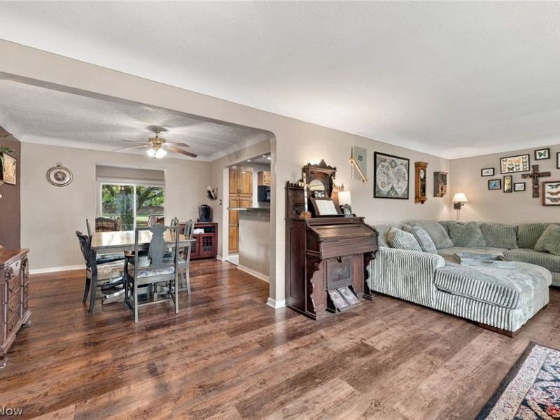 20019 Drake Road, Strongsville, OH 44149 Photo 9