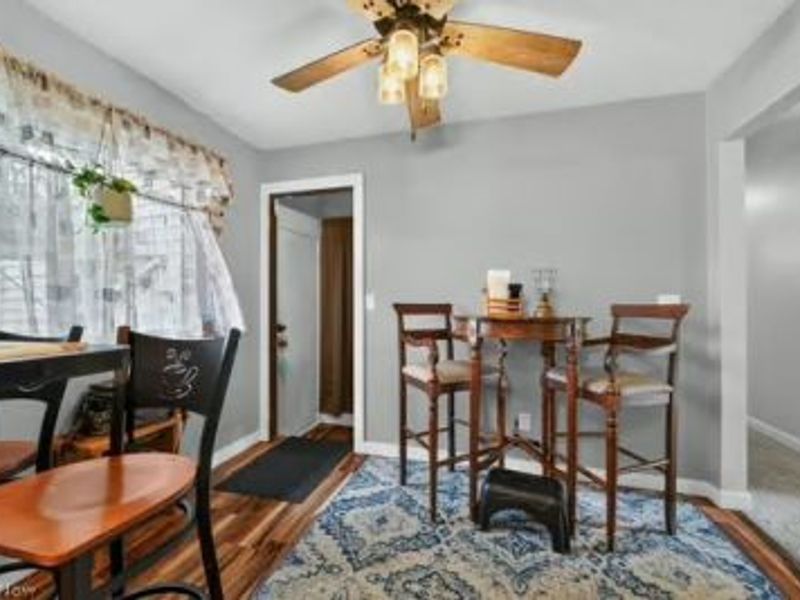 886 Long Shadow Lane, Rome, OH 44085 Photo 11