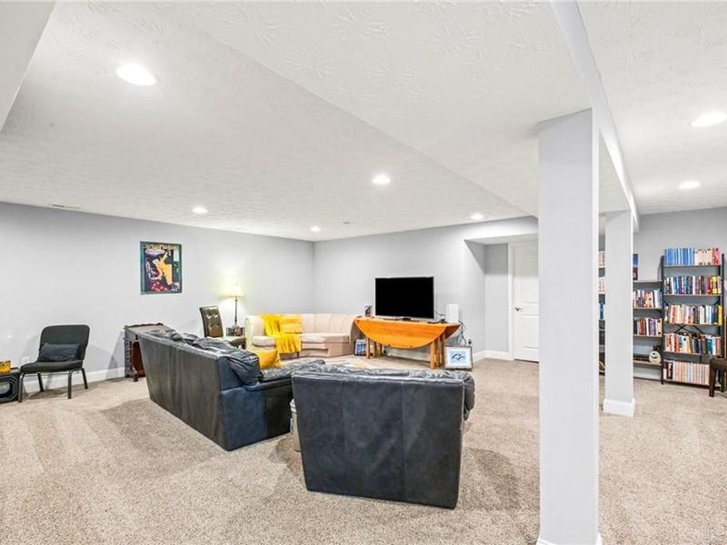 1633 Summit Creek Drive, Clearcreek Township, OH 45458 Photo 21