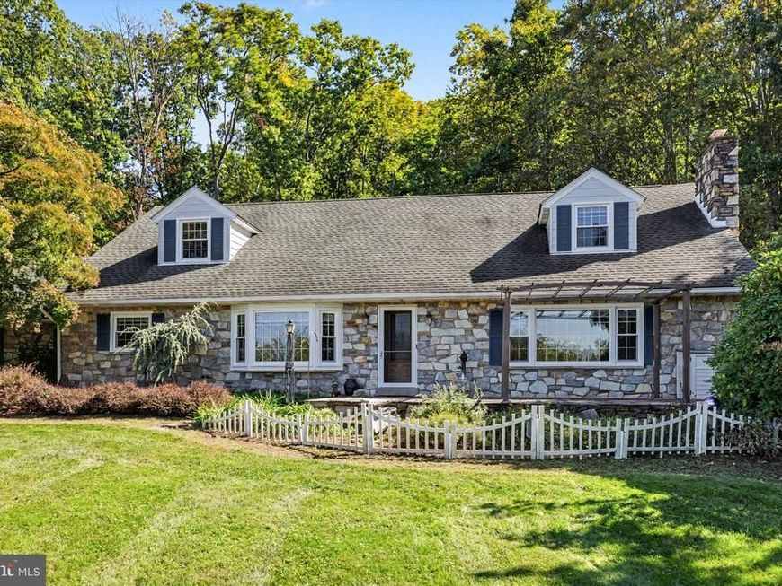 99 Pickwick Drive, Doylestown, PA 18901 Main Photo