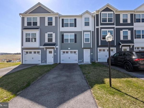 20 HEATH CIR , CARLISLE, PA 17015